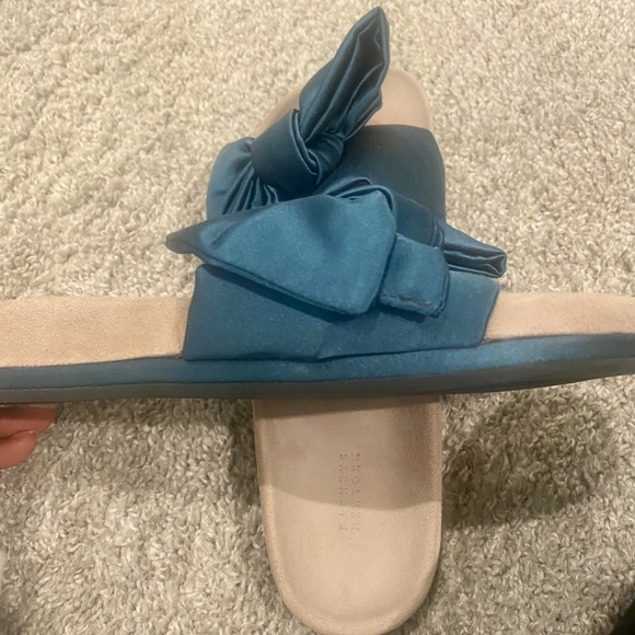 Barneys New York satin bow slides - Picture 2 of 4